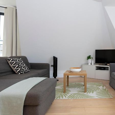Stunning 3 Bedroom Penthouse With Terrace And Lift Londra Esterno foto