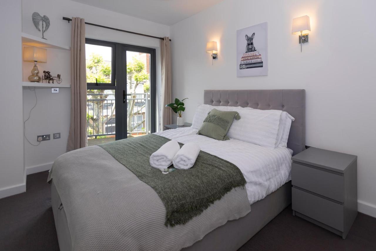 Stunning 3 Bedroom Penthouse With Terrace And Lift Londra Esterno foto